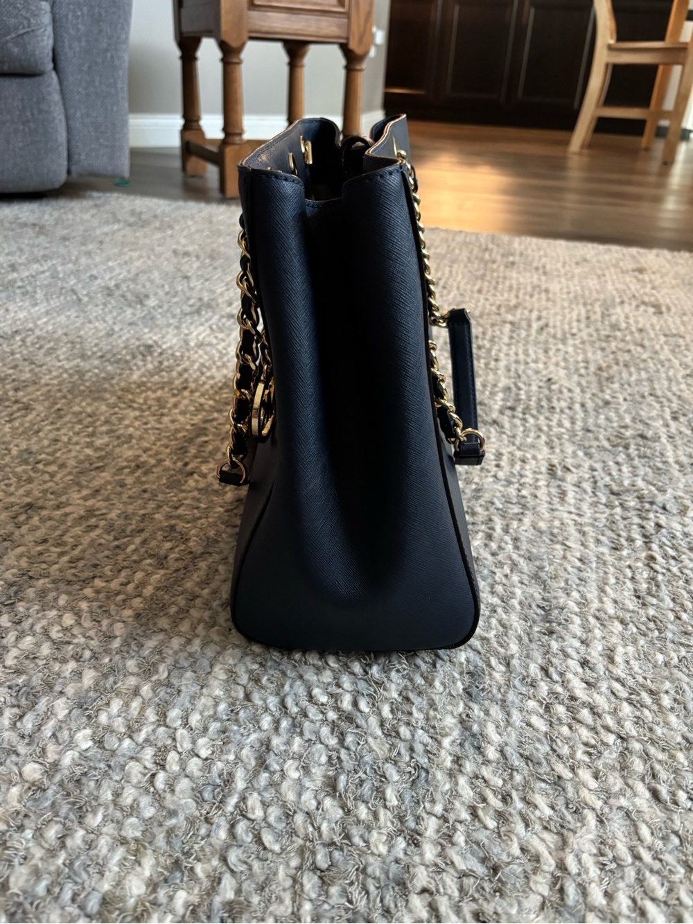NWT MICHAEL Michael Kors Large Susannah Saffiano Leather Tote Bag - Navy Blue - Picture 2 of 16